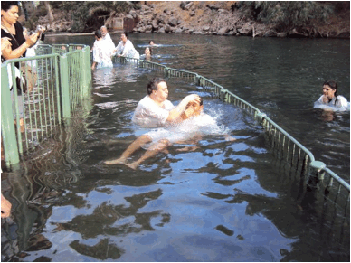 batismo no rio Jordão, Israel